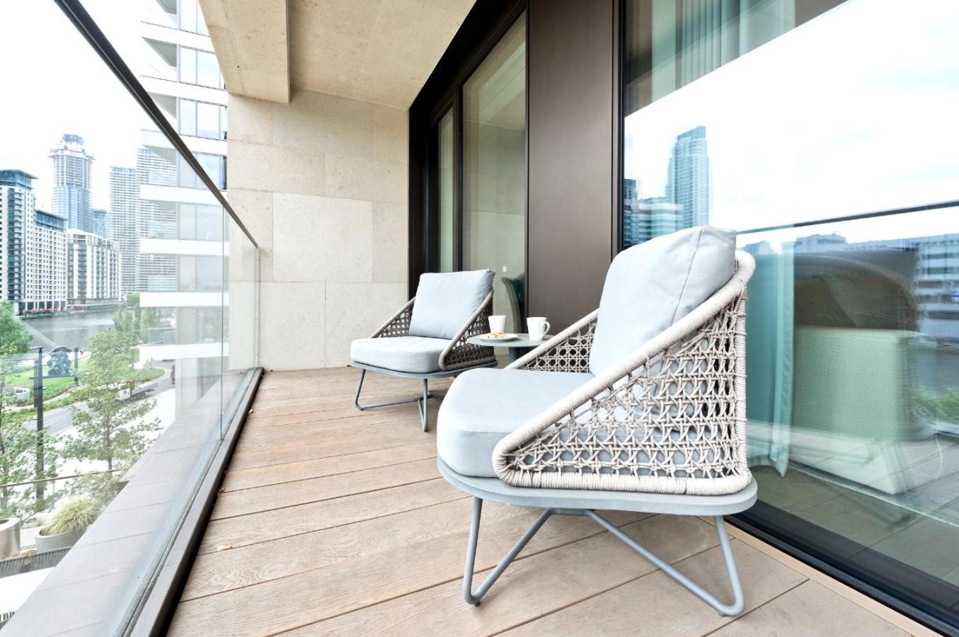 Elegant And Modern Apartments In Canary Wharf Right Next To Thames Londra Dış mekan fotoğraf