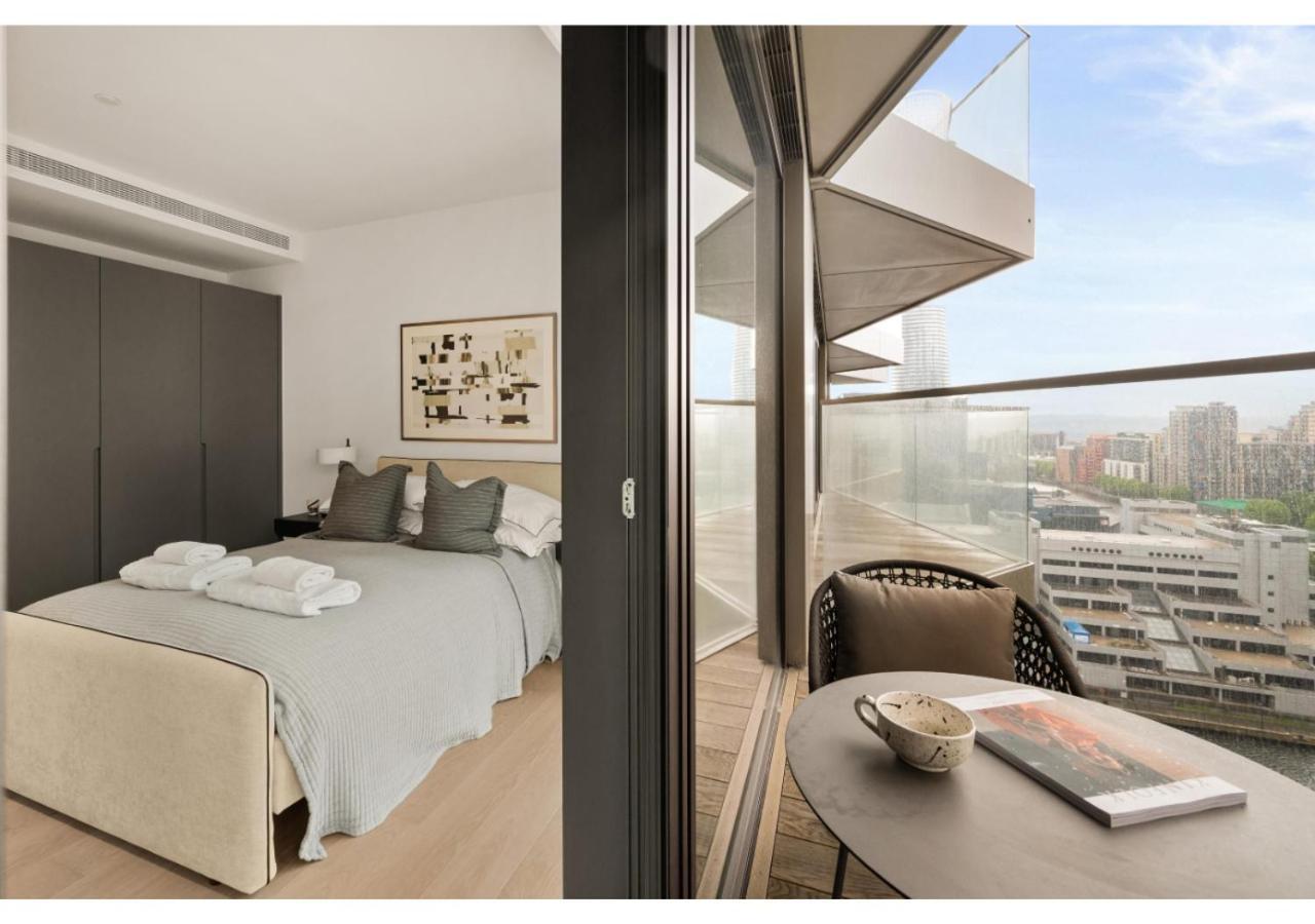Elegant And Modern Apartments In Canary Wharf Right Next To Thames Londra Dış mekan fotoğraf