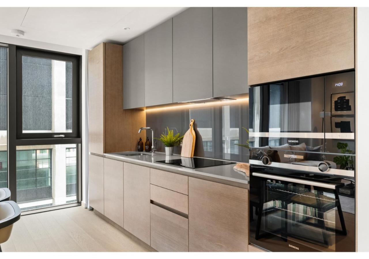 Elegant And Modern Apartments In Canary Wharf Right Next To Thames Londra Dış mekan fotoğraf