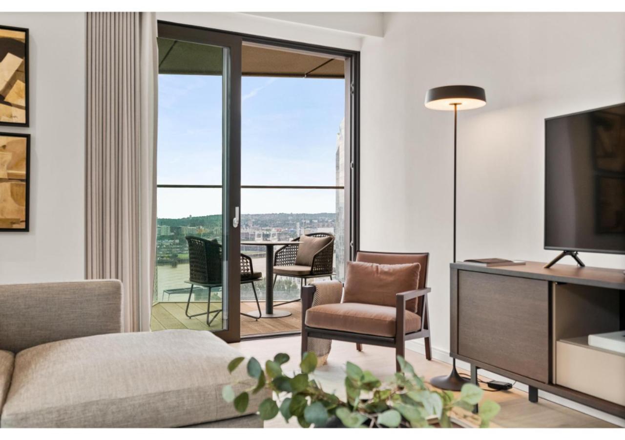 Elegant And Modern Apartments In Canary Wharf Right Next To Thames Londra Dış mekan fotoğraf